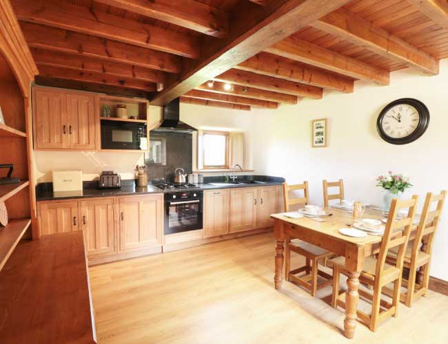 herdwick-barn-kitchen